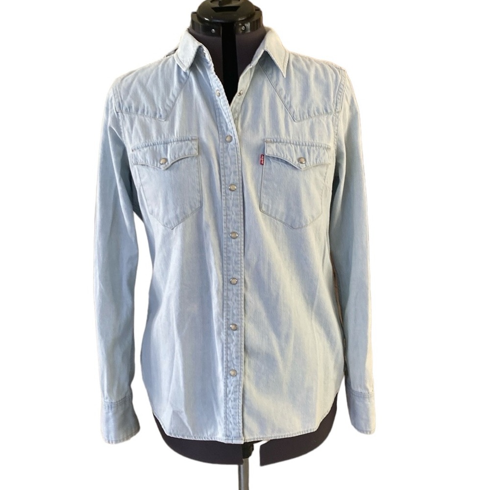 Levi’s Light White Wash Western Chambray Button Down shirt womens size L